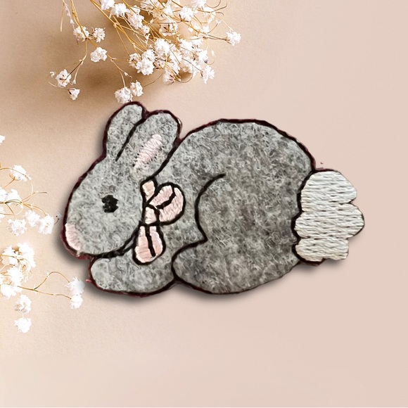 Bird and 2 bunnies iron on patches - Picture 4 of 4